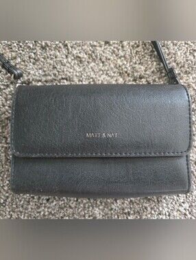 Matt & Nat Small Black Crossbody Purse